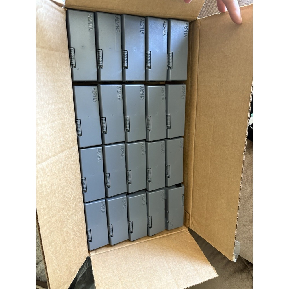 Alpha Security Keeper Case Lot of 20 Clear Grey Retail Loss Prevention Good - Picture 4 of 4
